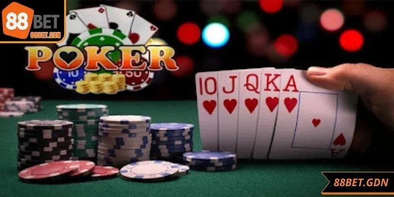 Poker online: Mẹo đọc vị đối thủ giúp phát hiện bluff và phân tích tâm lý